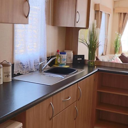 Palm 1 Park Home With Hot Tub Swanage Εξωτερικό φωτογραφία
