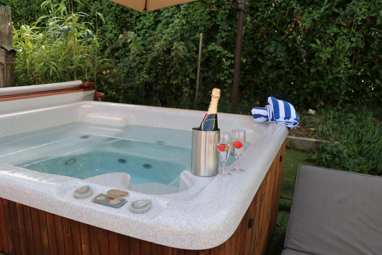 Palm 1 Park Home With Hot Tub Swanage Εξωτερικό φωτογραφία